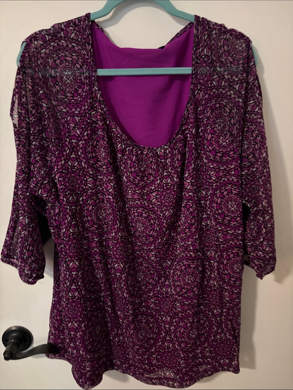 Women’s Purple Patterned Scoop Neck Top